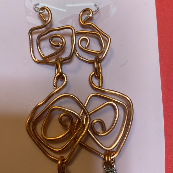 Sterling silver hook earrings with copper and feathers - Picture 2 of 3